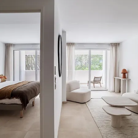 Hotel Le Set & 4*